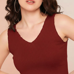maroon top