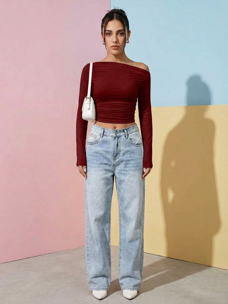 maroon top