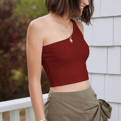 maroon top