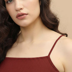 maroon top