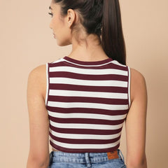 maroon top